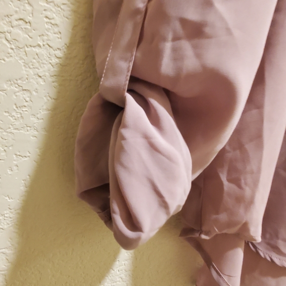 💚 Charlotte Russe mauve colored blouse size Small - Picture 4 of 6